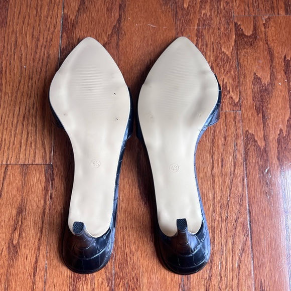 Chic Black Croc-Embossed Women's Heels NWT - Picture 5 of 5
